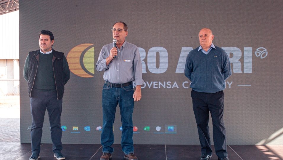 <strong>COO da Rovensa visita nova sede da Oro Agri em Arapongas (PR) num momento em que a empresa registra crescimento de 200% em quatro anos</strong>