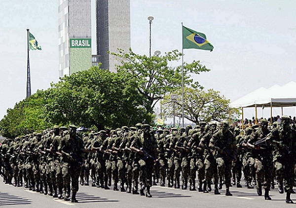 Mais 13 militares são exonerados do Gabinete  de Segurança Institucional