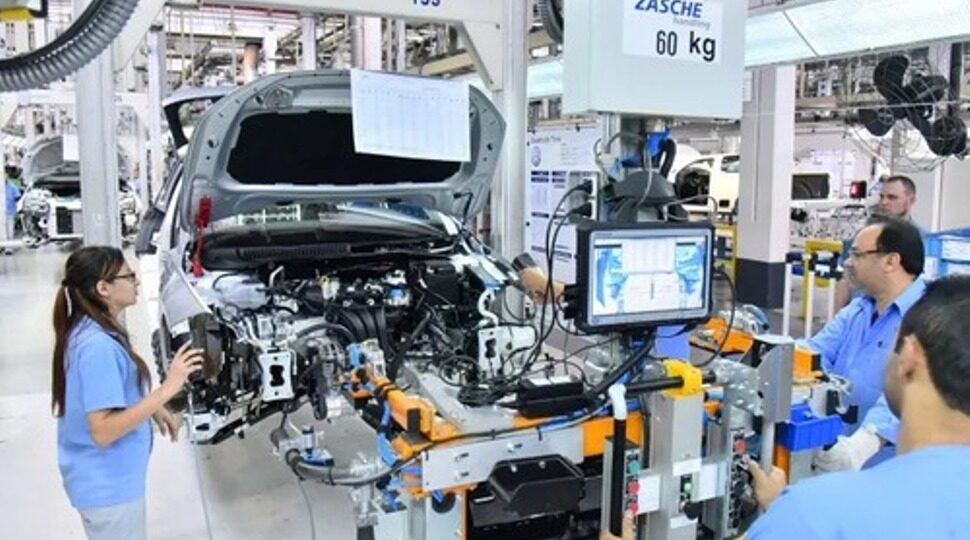 Volkswagen suspende produção em fábricas no Brasil