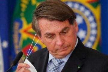 Ação que pode tornar Bolsonaro inelegível caiu em ‘vala comum’ segundo Moraes