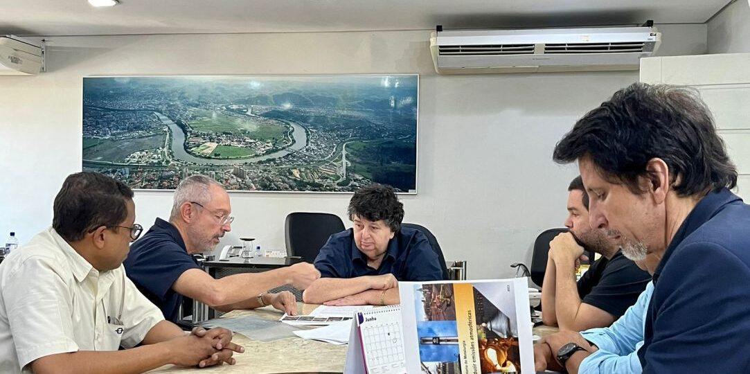CSN entrega ao prefeito de Volta Redonda, Neto, carta e apresenta ações imediatas contra o pó preto