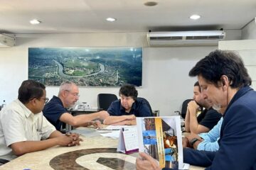 CSN entrega ao prefeito de Volta Redonda, Neto, carta e apresenta ações imediatas contra o pó preto