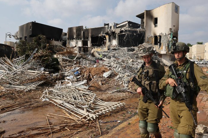 250 corpos são encontrados em Israel no local onde ocorria uma rave