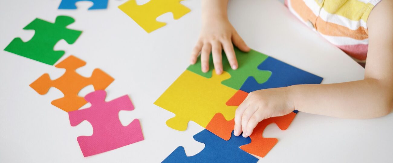 Câmara aprova projeto que obriga escolas a oferecer atendimento especializado a estudantes com autismo