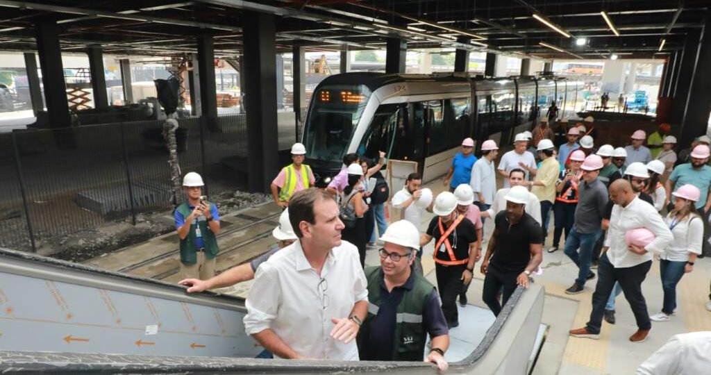 VLT Rio  faz o primeiro teste ao Terminal Intermodal Gentileza