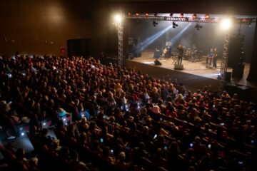 Teatro Maestro Franklin, em Volta Redonda, concentra grandes espetáculos com artistas de todo o Brasil