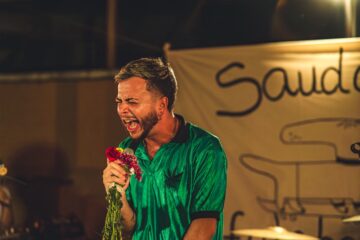 Saudades Futebol Clube se apresenta na Audio Rebel com abertura de Millo e The Wonderful Now