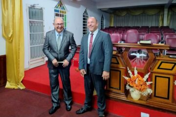 Pastor da Assembleia de Deus Queimados, José Dantas, completou mais um ano de vida hoje, 06 de maio