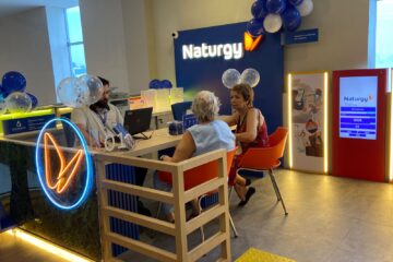 Naturgy inaugura primeiro quiosque de atendimento ao cliente em Niterói
