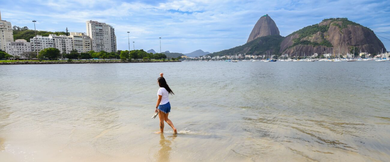 Praias de Botafogo, Flamengo e Glória depois de anos, voltam a ser próprias para banho               